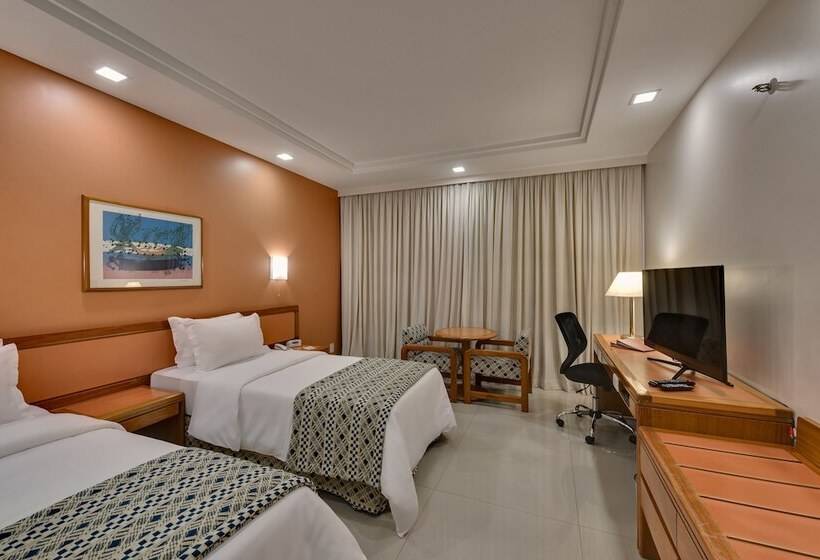 スタンダードルーム, Castro S Park