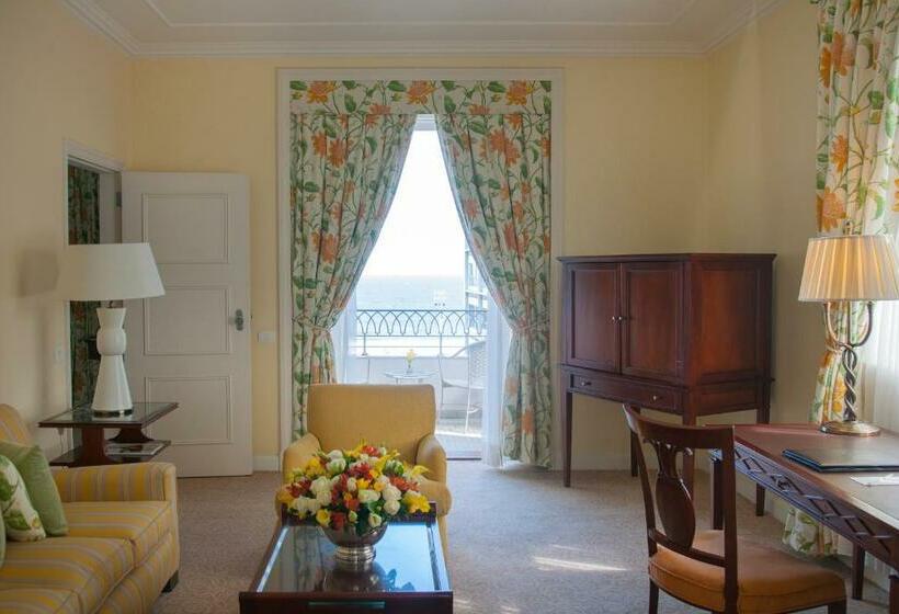 سوییت با چشم‌انداز استخر, Copacabana Palace, A Belmond Hotel, Rio De Janeiro