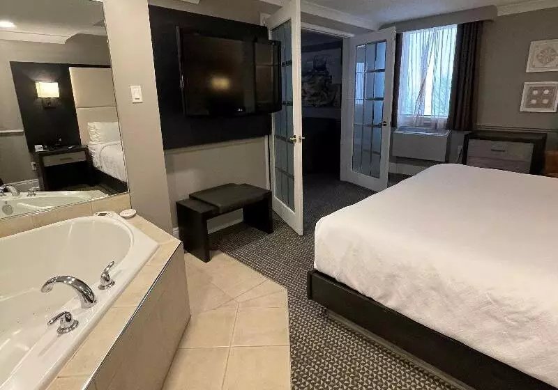 سوئیت با چشم‌انداز رودخانه, Crowne Plaza Fredericton Lord Beaverbrook By Ihg