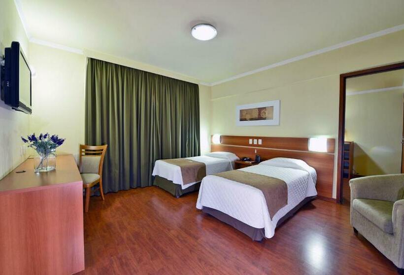 חדר דלוקס, Curi Palace