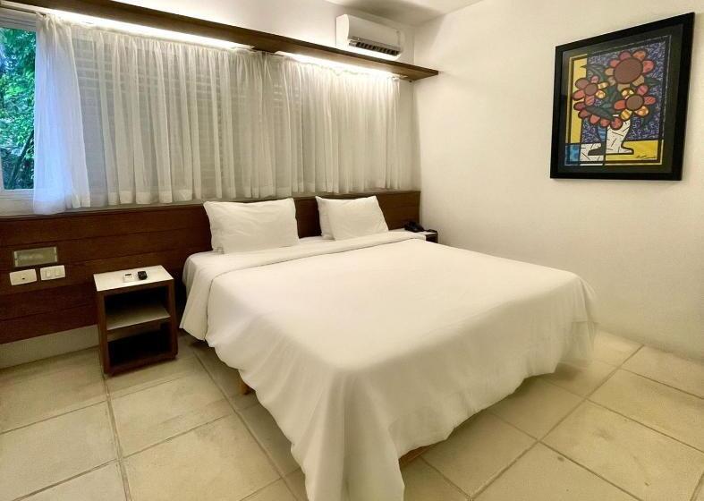 디럭스 룸, Apart Hotel Delphin Guaruja