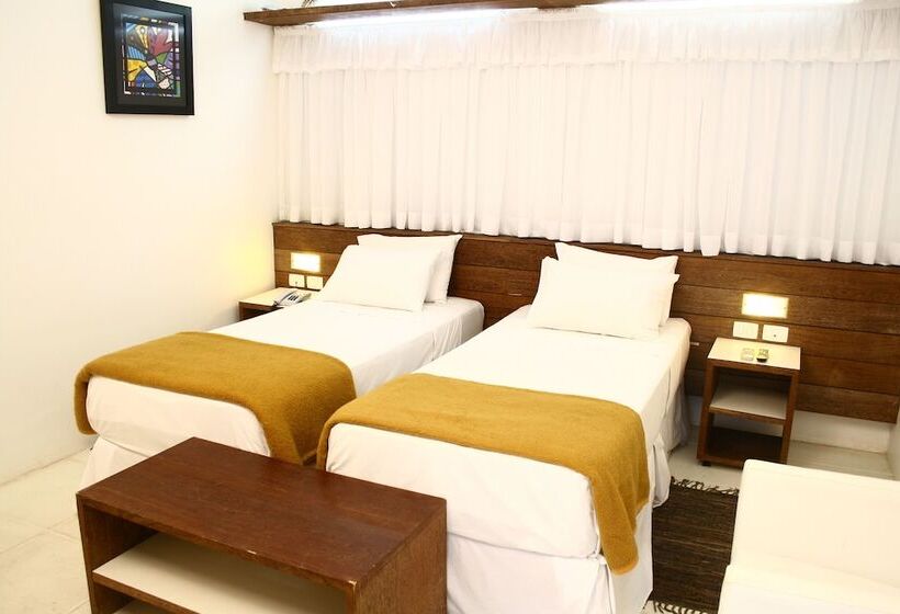 اتاق لوکس, Apart Hotel Delphin Guaruja