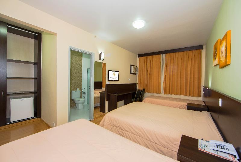 غرفة سوبيريور رباعية, Dom Pedro I Palace