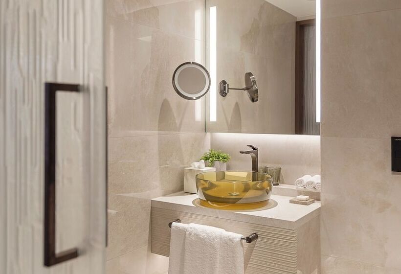 Delüks Oda, Fairmont Golden Prague