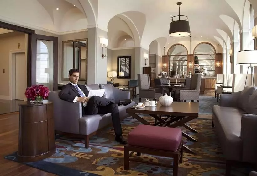 سوییت جونیور, Fairmont Palliser