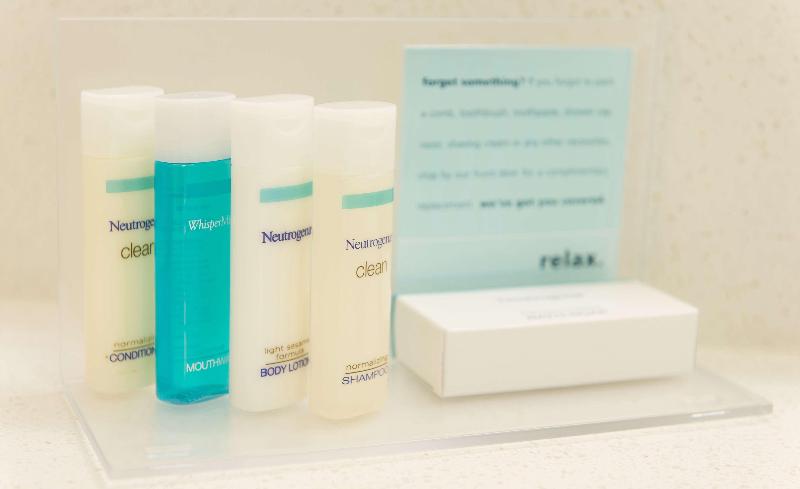 اتاق لوکس, Inya Lake Hotel Yangon