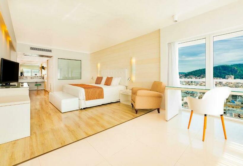 سوئیت اجرایی با چشم‌انداز دریا, Rio Othon Palace