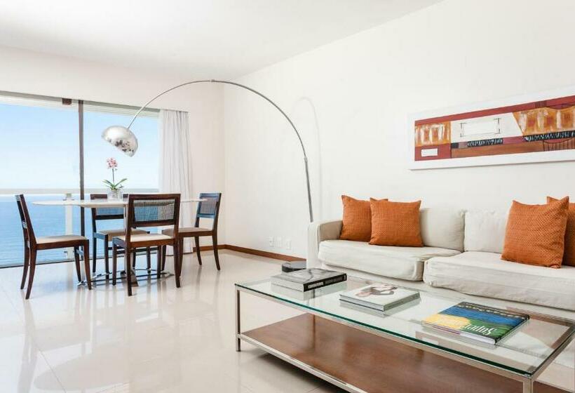 سوئیت اجرایی با چشم‌انداز دریا, Rio Othon Palace