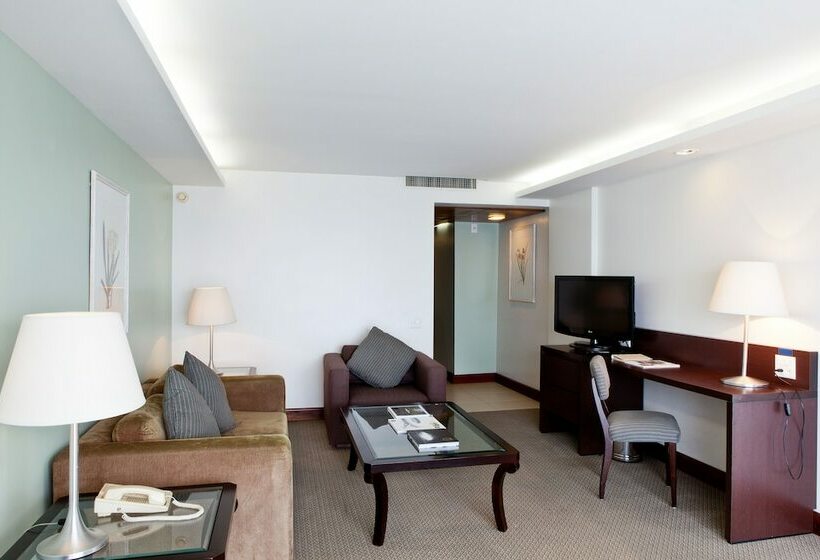 سوئیت اجرایی با چشم‌انداز دریا, Rio Othon Palace