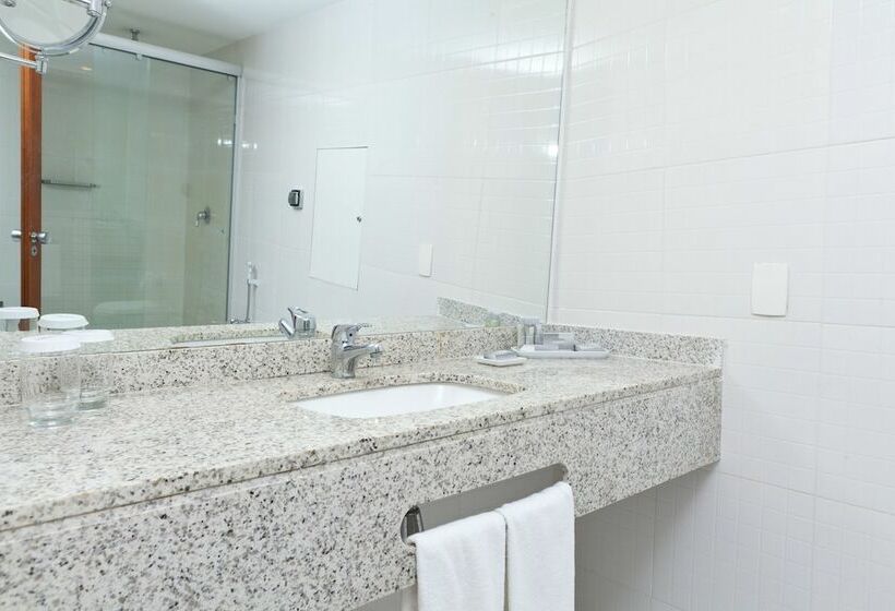 اتاق لوکس با چشم‌انداز دریا, Rio Othon Palace