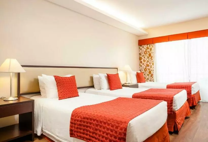 Superior Triple Room