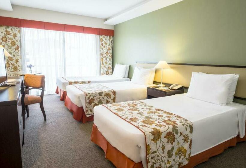 اتاق سوپریور سه تخته, Rio Othon Palace