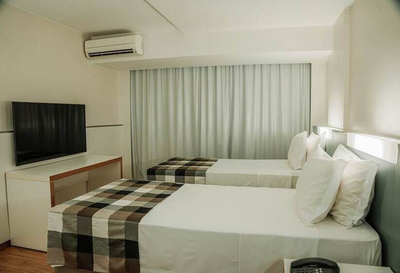 标准单人间, St Paul Plaza