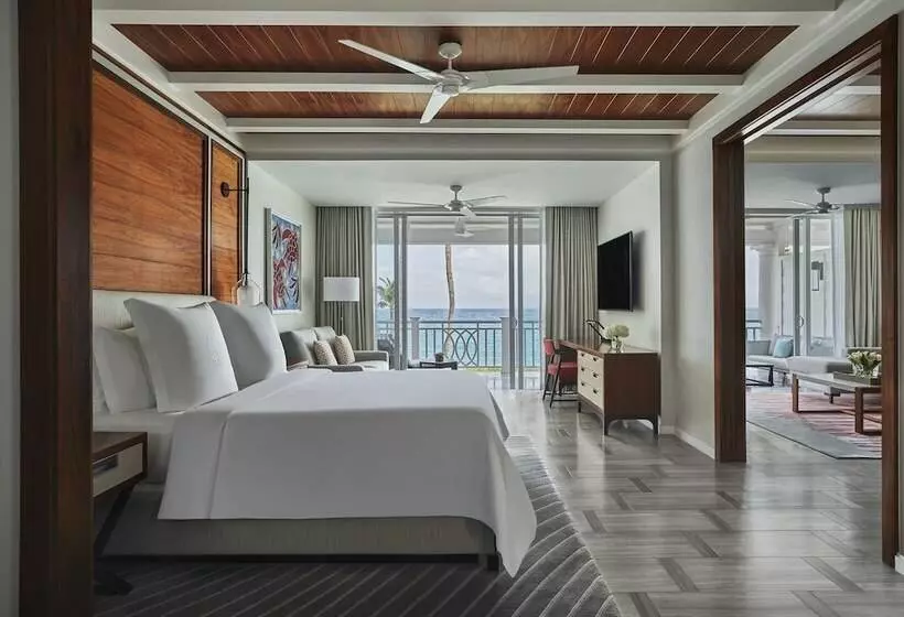 سوییت با چشمانداز دریا, The Ocean Club, A Four Seasons Resort, Bahamas