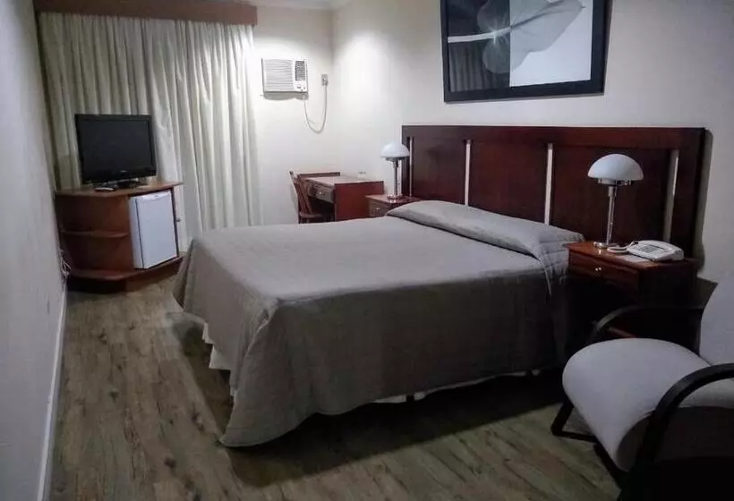 Standard-huone, Radio Hotel Resort & Convention