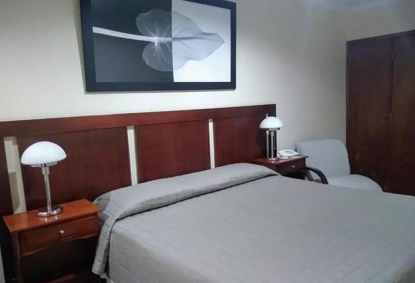 Standard-huone, Radio Hotel Resort & Convention