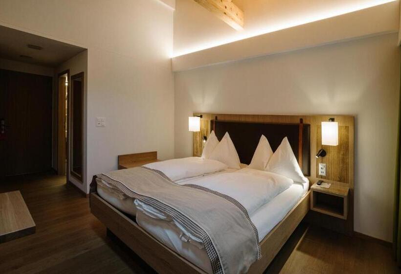 חדר סטנדרט, Adler Adelboden