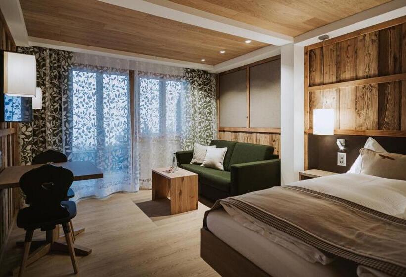 חדר סופריור, Adler Adelboden