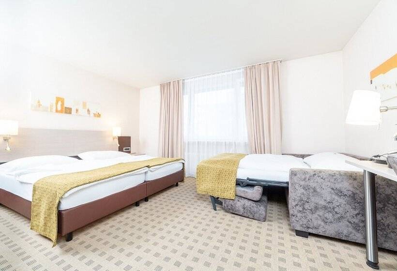 Номер Стандарт Трехместный, Alfa