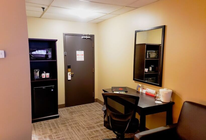 اتاق استاندارد, Canad Inns Destination Centre Portage La Prairie