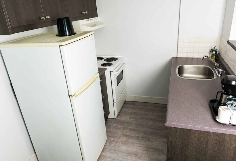 Люкс, Century Plaza