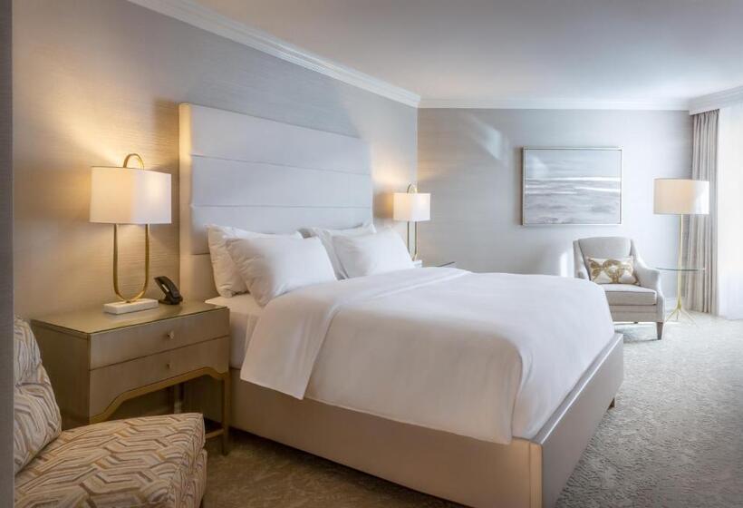 キングサイズベッドのデラックスルーム, Chateau Vaudreuil