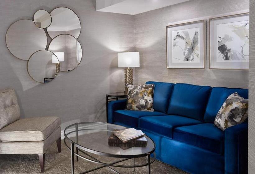 キングサイズベッドのスイートルーム, Chateau Vaudreuil