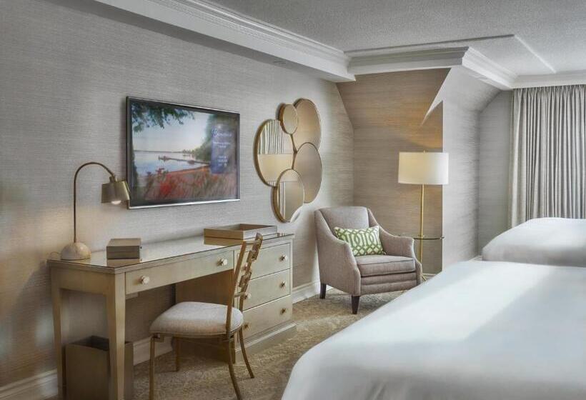 带大床的套房, Chateau Vaudreuil