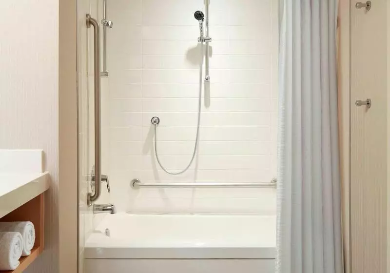 デラックスルーム, Delta Hotels By Marriott Montreal