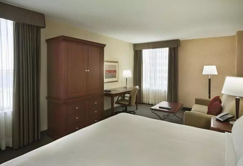 اتاق استاندارد با تخت بزرگ, Halifax