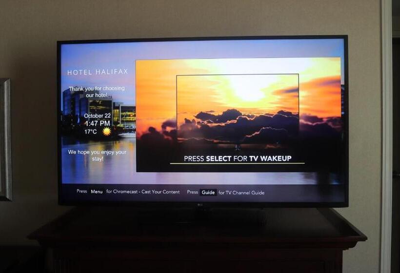 جناح جونيور, Halifax