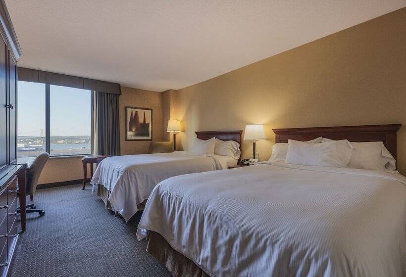 غرفه قياسيه سريرين مزدوجين, Halifax