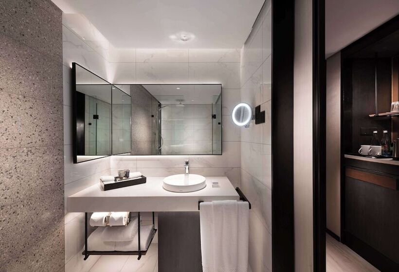 行政房间, Hilton Colombo