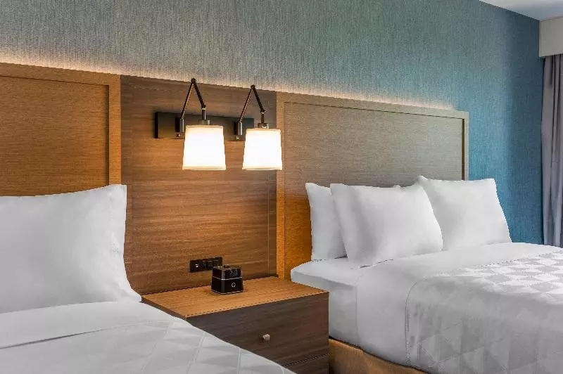 اتاق استاندارد با چشم‌انداز, Holiday Inn Kingston   Waterfront, An Ihg