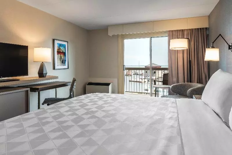 اتاق پرمیوم, Holiday Inn Kingston   Waterfront, An Ihg
