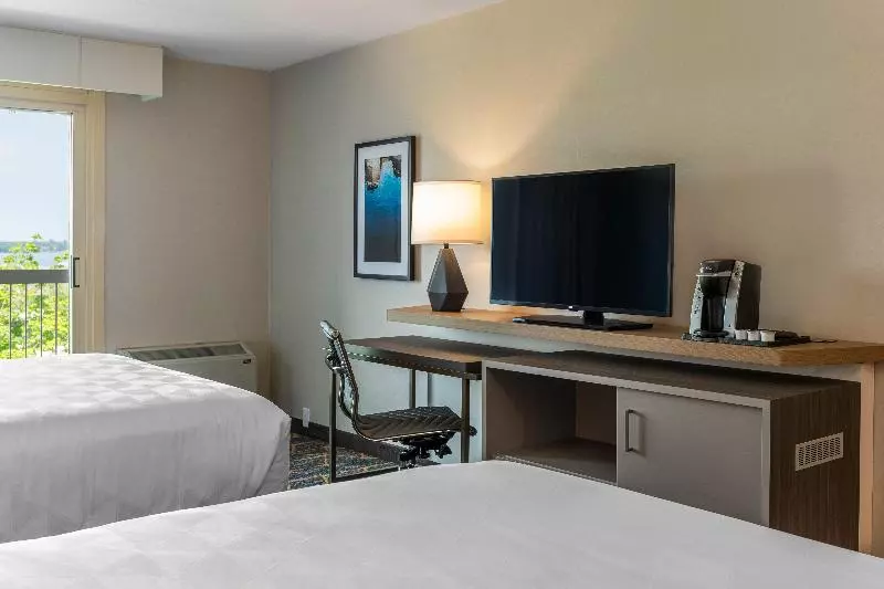 اتاق استاندارد با چشم‌انداز رودخانه, Holiday Inn Kingston   Waterfront, An Ihg