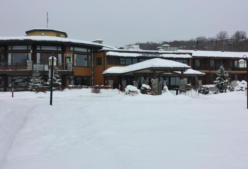 Стандартный Номер Кровать Кинг, Le Manoir Du Lac Delage