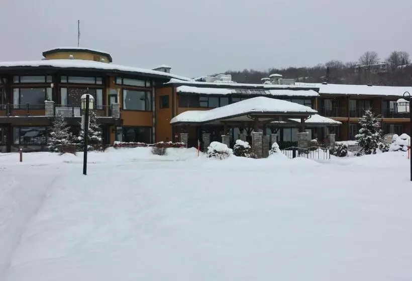 キングサイズベッドのスタンダードルーム, Le Manoir Du Lac Delage