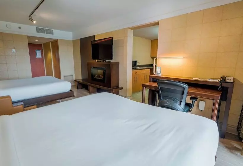 スーペリアールーム, Lhotelquébec