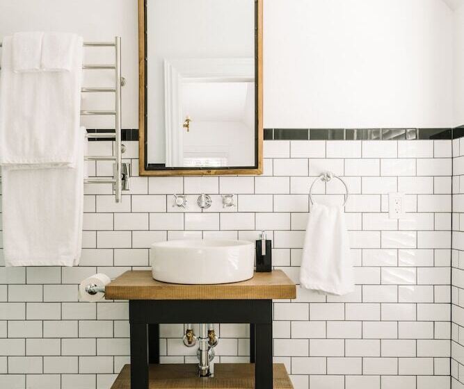 סוויטה, Merrill House