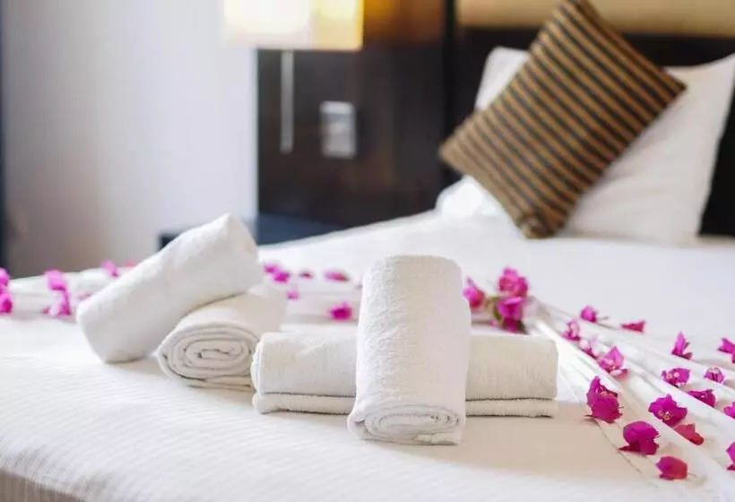 سوییت با چشم‌انداز دریا, Peacock Beach Resort & Spa