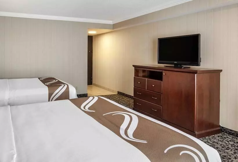 身障者適用スイートルーム, Quality Inn & Conference Centre
