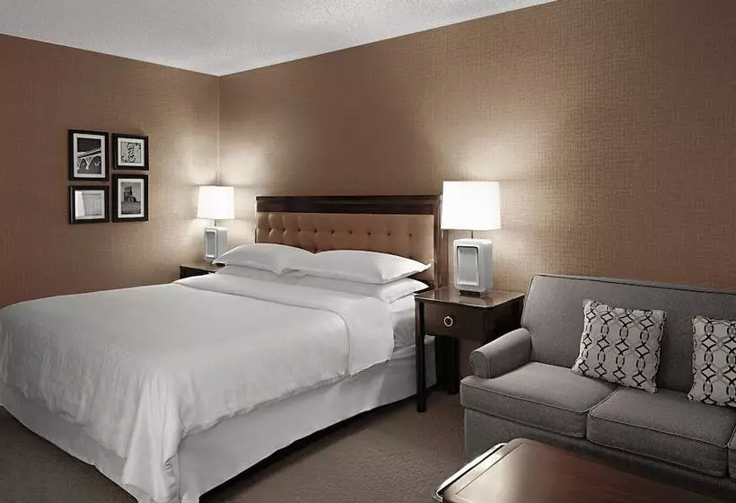 اتاق کلاسیک با تخت دوبل, Sheraton Cavalier Saskatoon