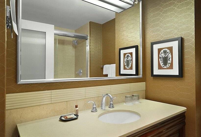 غرفة ديلوكس, Sheraton Cavalier Saskatoon