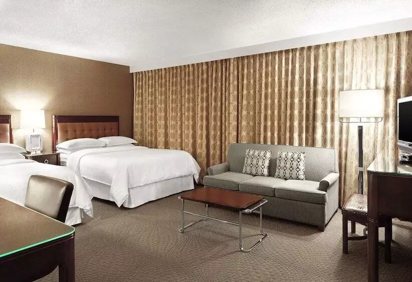 اتاق لوکس, Sheraton Cavalier Saskatoon