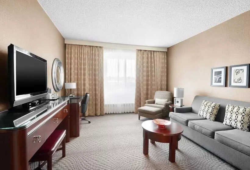 سوییت, Sheraton Cavalier Saskatoon