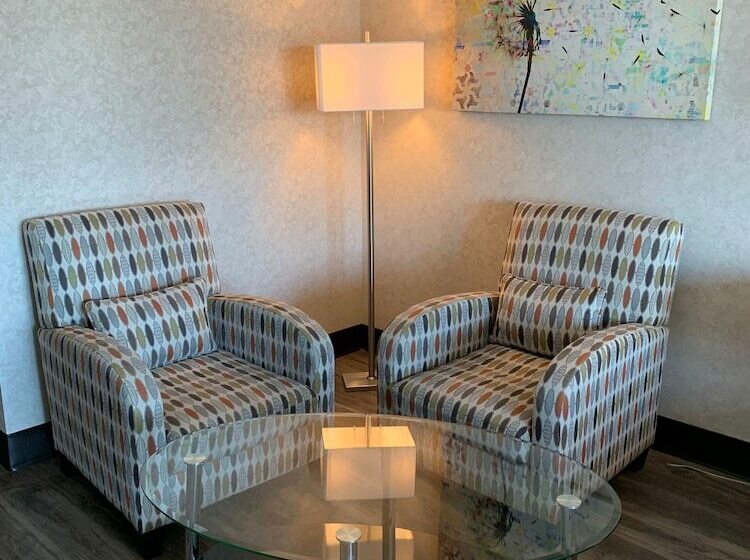 Номер Executive, The Lonsdale Quay