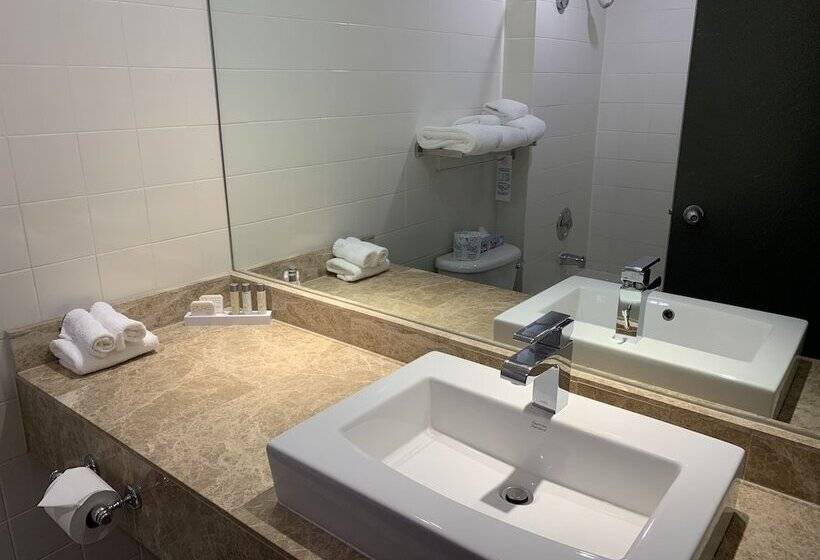 豪华房间, The Lonsdale Quay