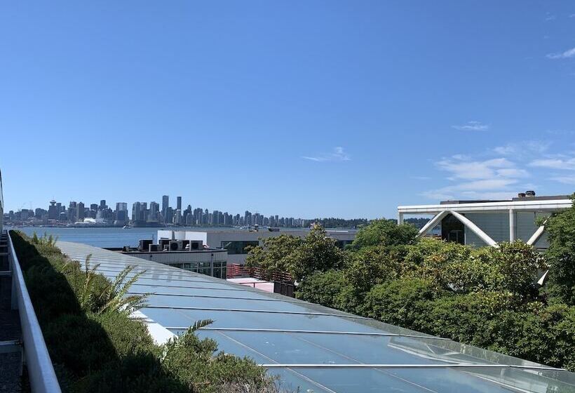 豪华房间, The Lonsdale Quay