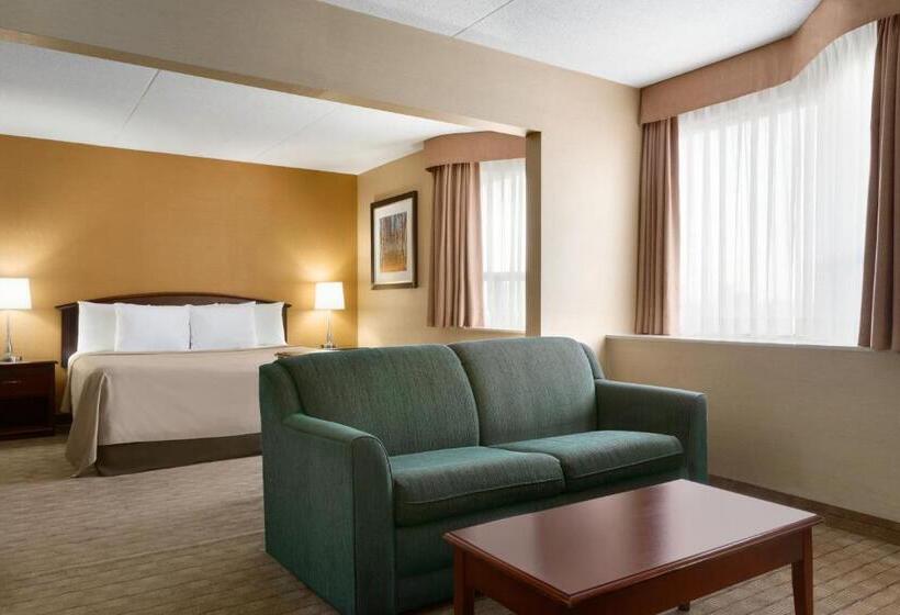 جناح سرير كينج, Travelodge By Wyndham Toronto East